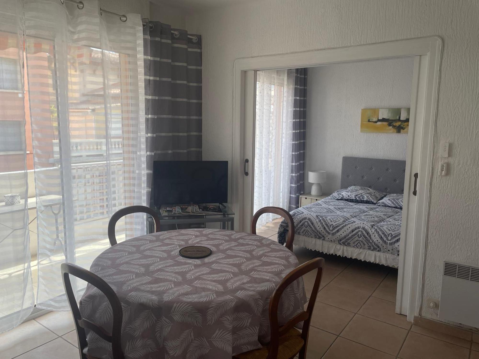 Studio A Sanary-Sur-Mer Avec Balcon A 200M Du Port Екстер'єр фото