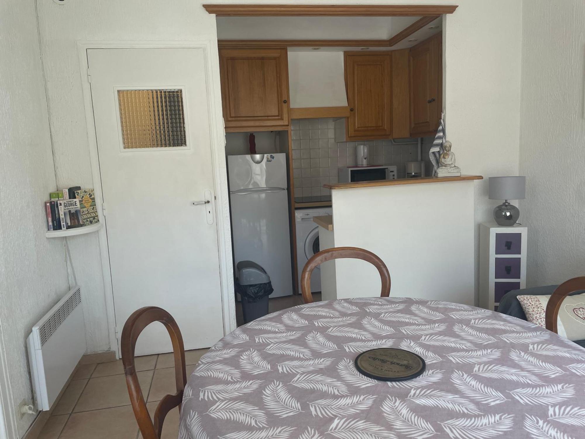 Studio A Sanary-Sur-Mer Avec Balcon A 200M Du Port Екстер'єр фото